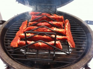 Smoking Ribs on the Big Green Egg